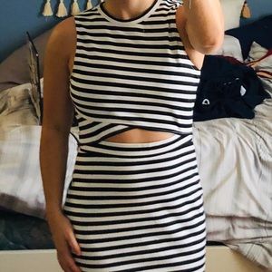 Express b&w striped dress w/cutout
